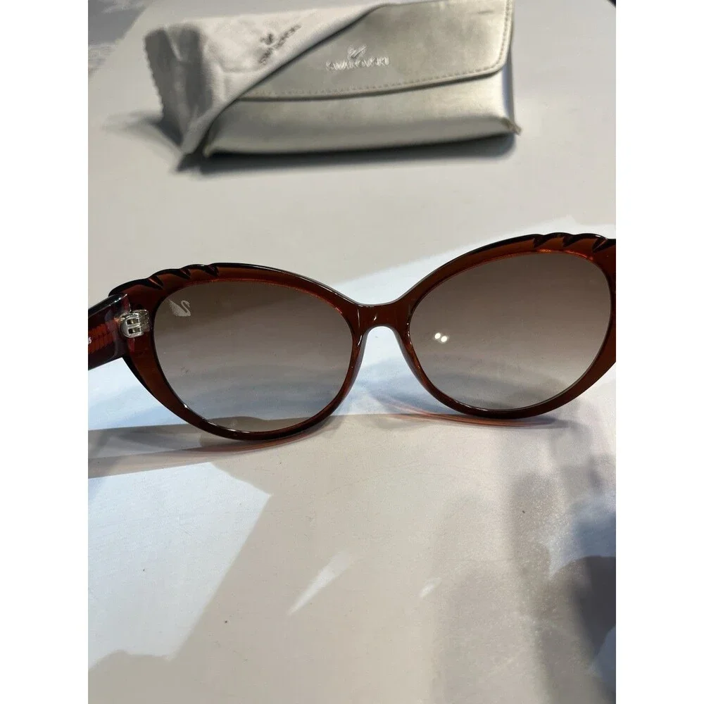 SWAROVSKI Daisy Crystals Brown Frame Sunglasses SW55 45F 58-15 135